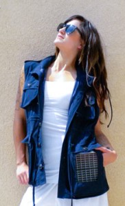 go vest 11 182x300 Solar Embedded Fashions Energizing Mobile Devices