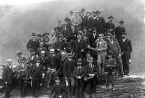 400px Hill 1897 GSAmeetingWVa 300x203 Geological Society goes solar