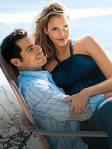 jessica alba and cash warren baby 225x300 Yingi Solar Meets New Sustainability Footprint